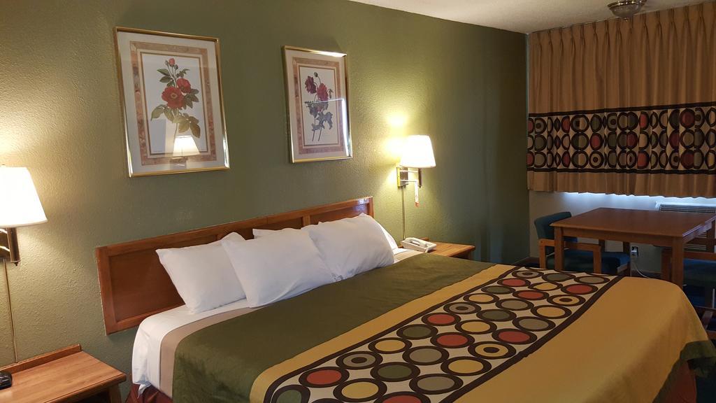 Budgetel Inn & Suites บัทเลอร์ ภายนอก รูปภาพ